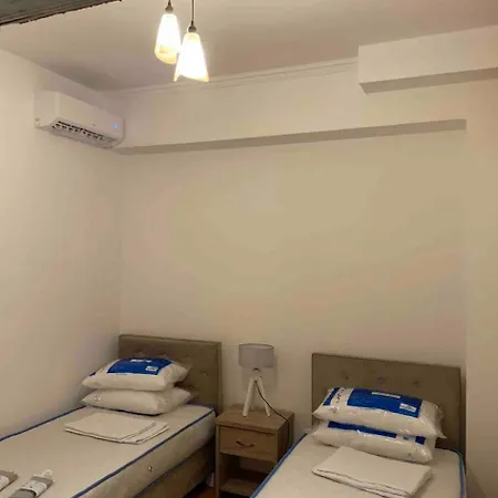 Beautiful 2 Bedroom In Skala Sleeps 5 Apartment *