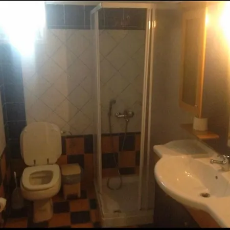 Beautiful 2 Bedroom In Skala Sleeps 5 Apartment