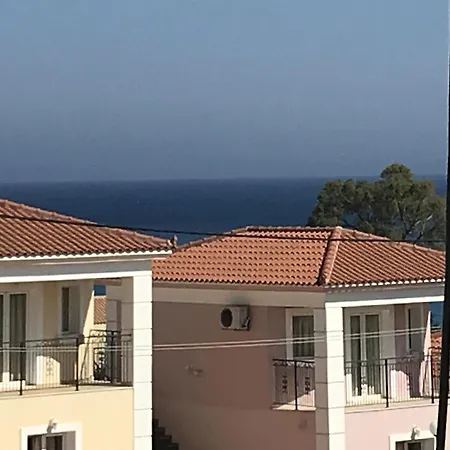 Beautiful 2 Bedroom In Skala Sleeps 5 Apartment Skala (Kefalonia)